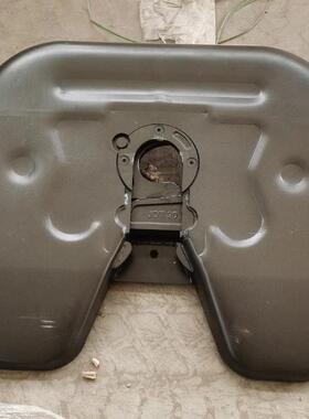 陕汽德龙新f3000底盘件 新M3000牵引盘 踏板支架 大梁头 大灯支架