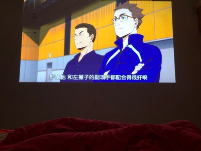 极米和小米投影仪对比细节,大家说说哪个好用些?