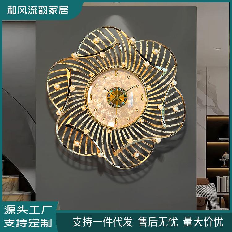2026新款客厅贝壳石英钟欧式轻奢装饰钟表无框画挂表高档大气挂钟