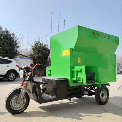 立撒方电动料场车 小型EVL养殖三饲料撒料机 牛羊喂料机