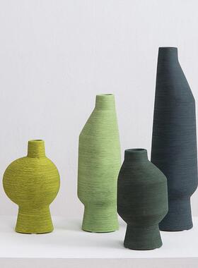 绿色拉丝陶瓷花瓶手工彩绘创意花器样板间客厅售楼处前台装饰摆件