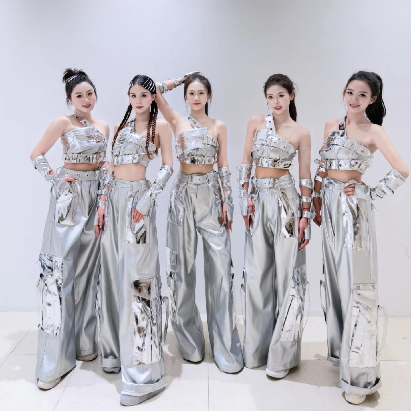 2026新款未来科技风jazz演出服女团打歌服夜店领舞爵士舞套装