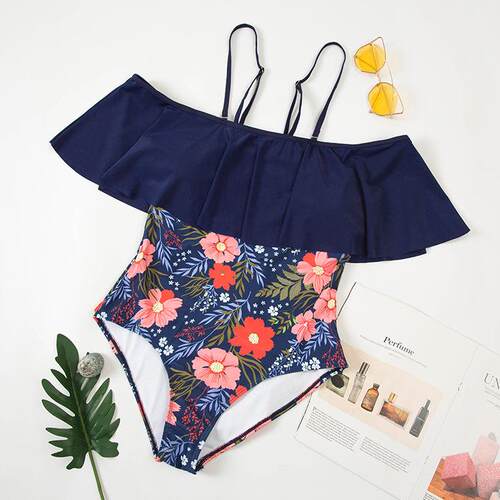Adding weight and enlarging one-piece bikini swimsuit