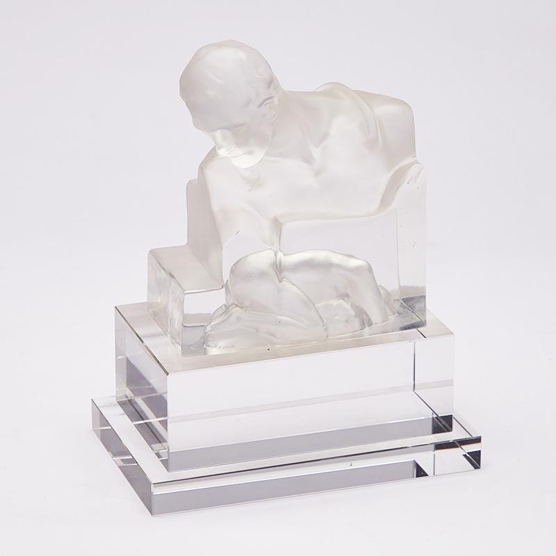 欧式人像雕样塑艺术品摆件透树明脂板房NLY酒柜楼处装饰品创售意