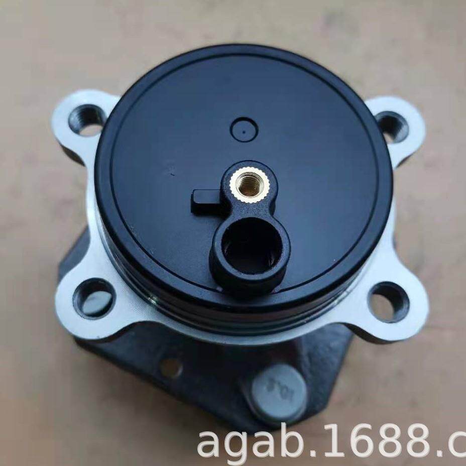 适用马自达2014款M2后轮轴头D09H-26-15X DA7H-26-15X