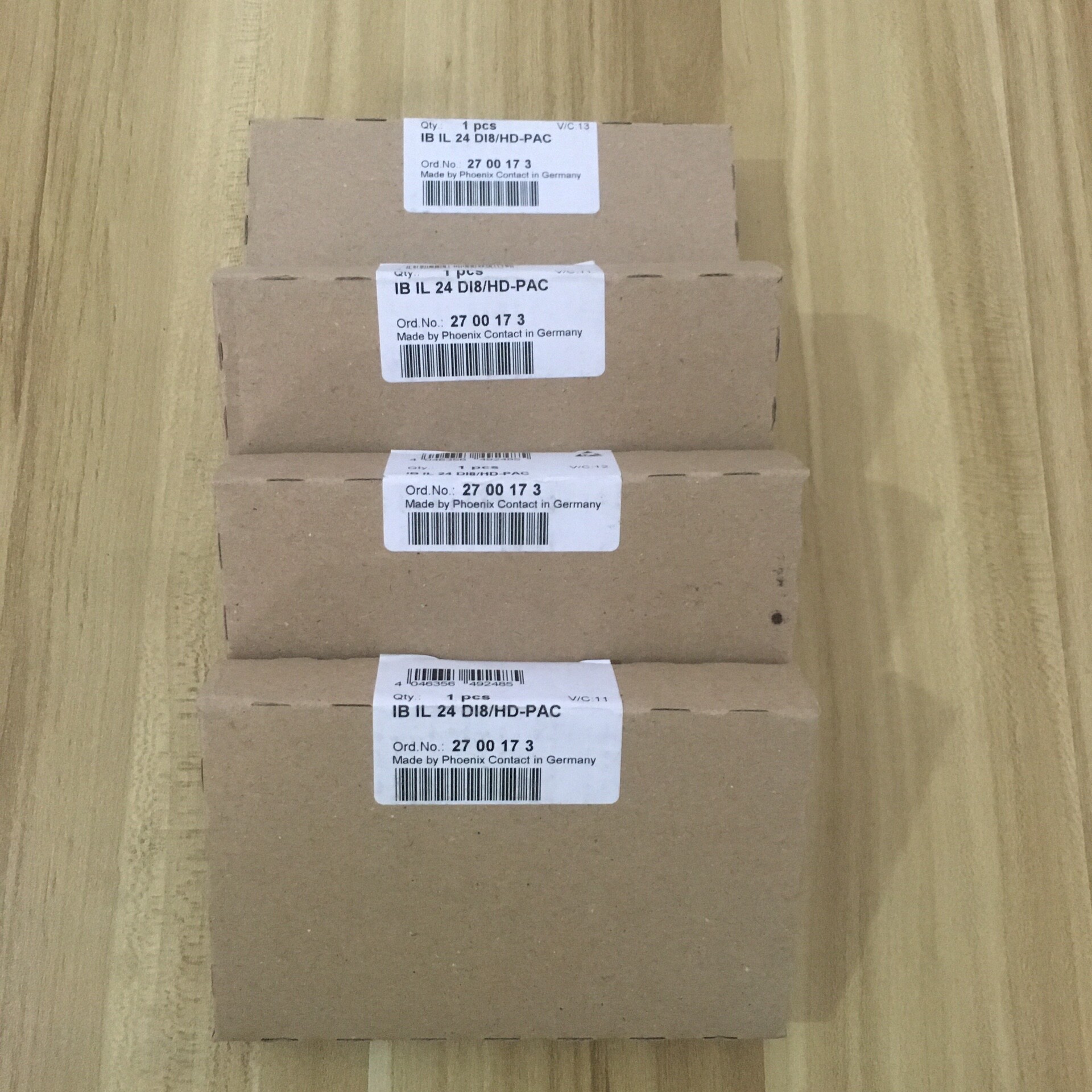 全新菲尼克斯IB IL 24 DI8/HD-PAC/2700