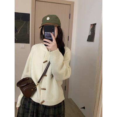 此外 圆领韩版牛角扣针织开衫女2025秋冬新款中长款毛衣外套减龄