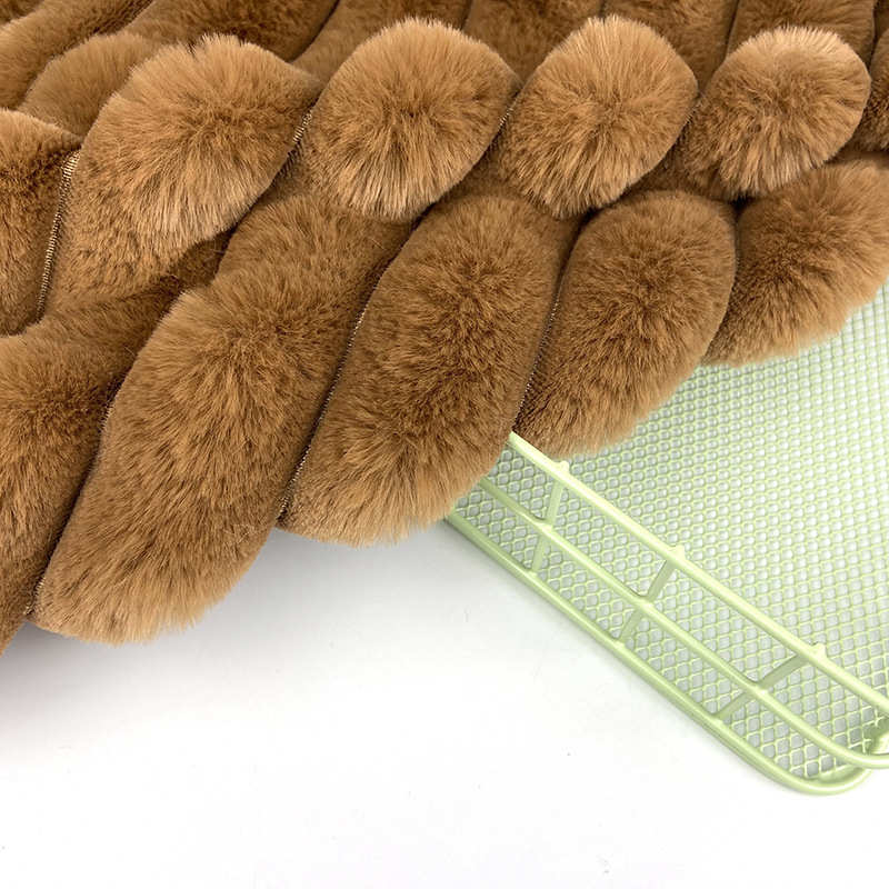 现货3.5CM兔毛抽条 竖条兔毛剪沟坑条绒布 家纺抱枕服装鞋材面料
