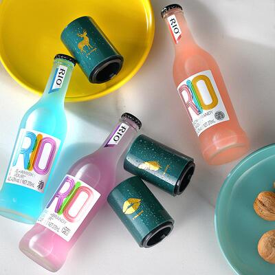 Push-down bottle opener for beer, a luxurious and creative网