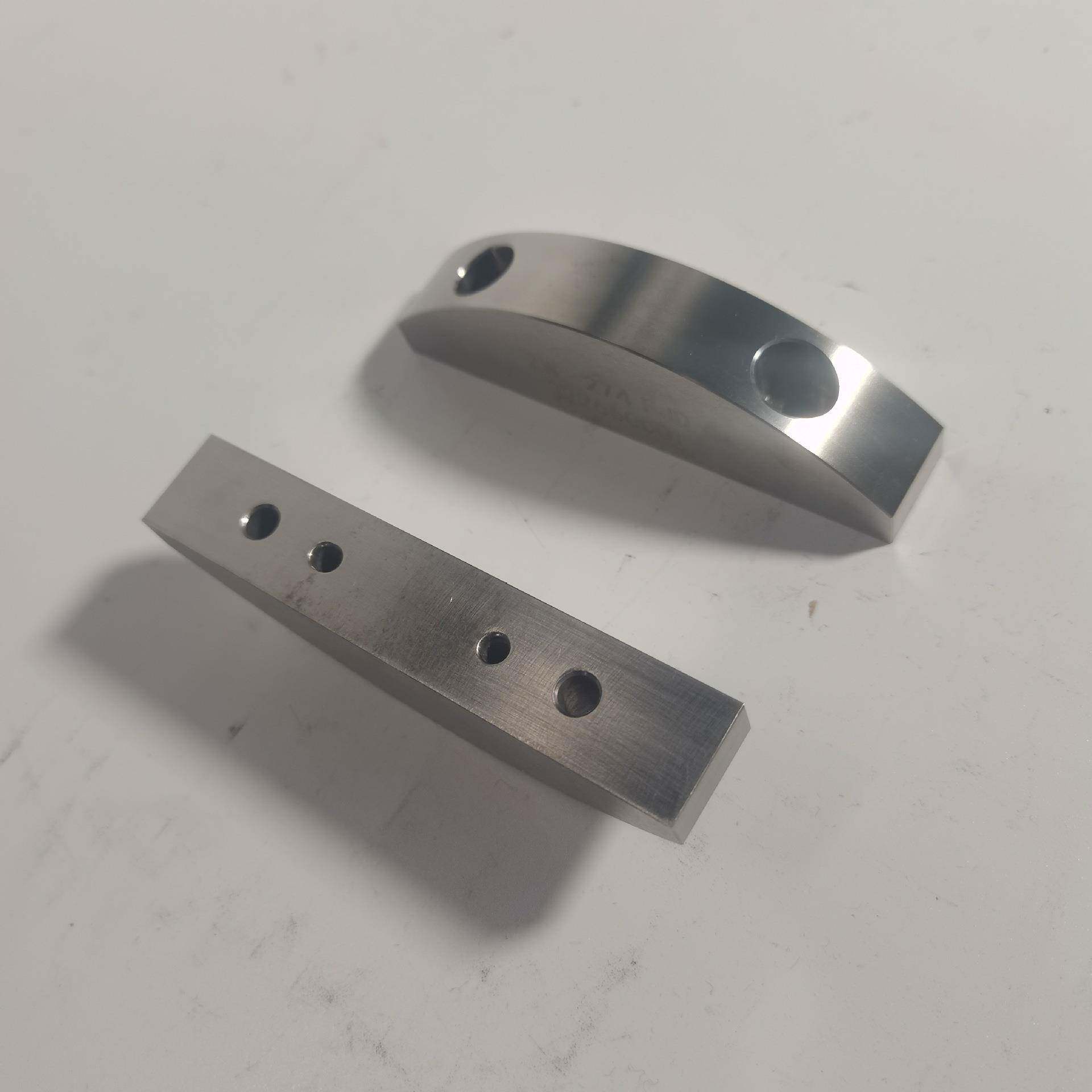 厂家专业供应钨基高比重合金飞行器钨镍铁质量块赛车钨镍铁配重块