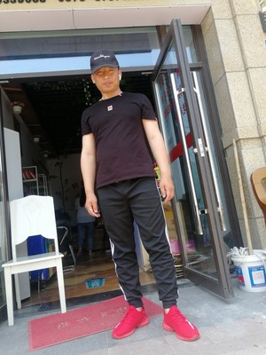 杭梦晨跑步鞋怎么样，揭秘如何鉴定真伪