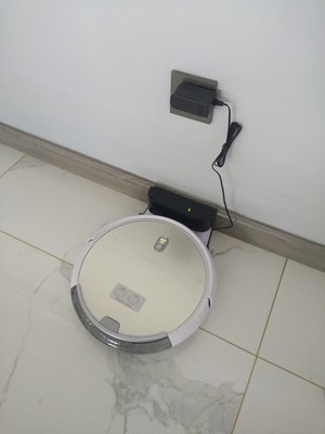 科沃斯CEN540和DG800扫地机器人哪个好，优缺点区别是？