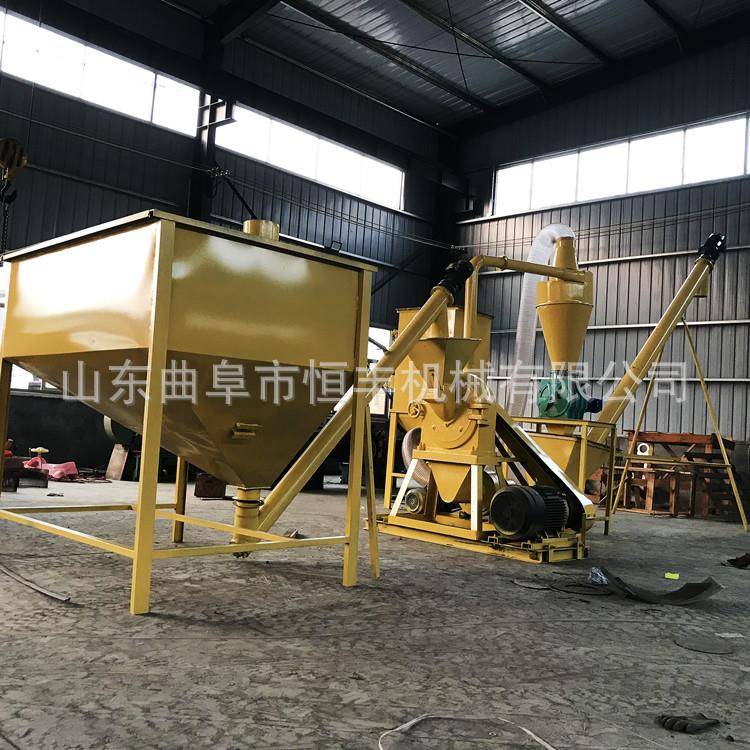 湖南制香竹屑粉碎机700型大产量饲料玉米粉碎机米糠粉碎机