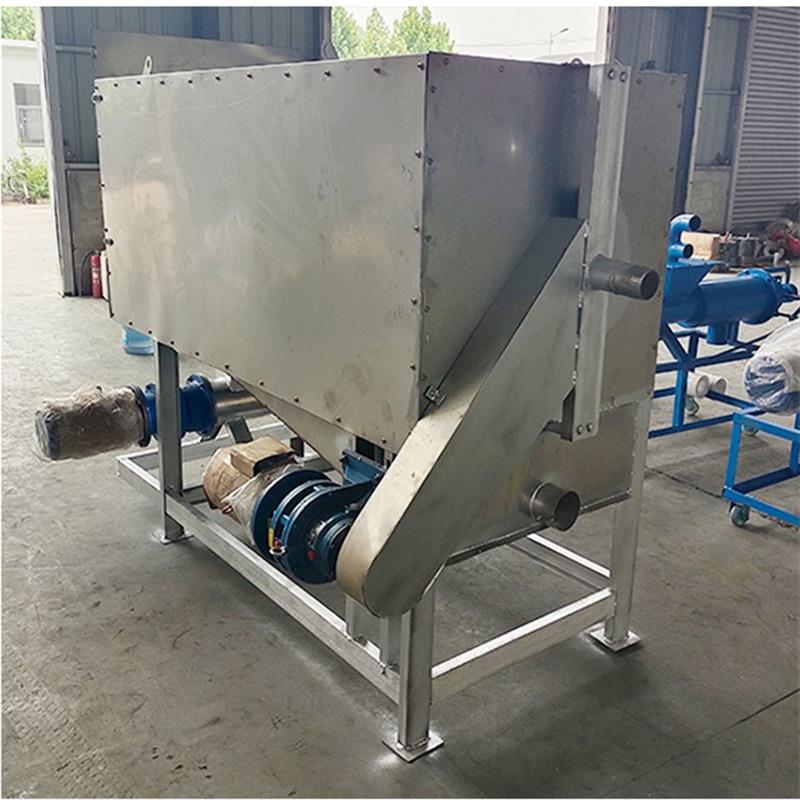 畜牧养殖场螺旋挤压猪粪分离机斜筛固液不锈钢800型渣液脱水分离