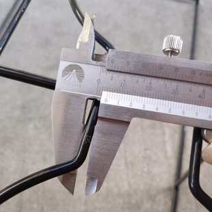 8孔兰花花架 兰花架子兰草盆架固定花盆支架落地式铁艺兰架