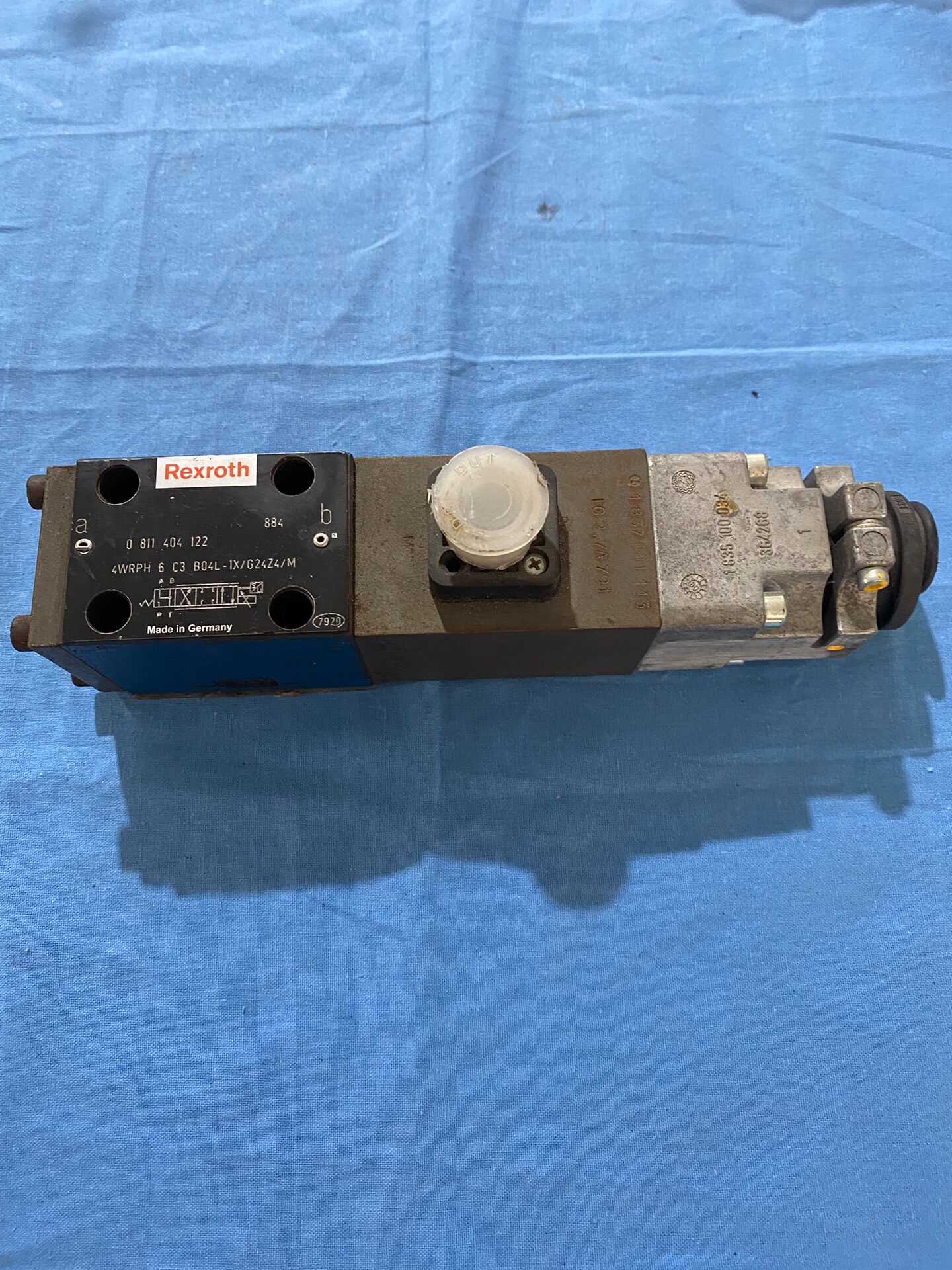 REXROTH 电磁阀4WRPH6C3B04L-1X/G24
