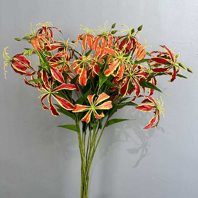 嘉兰仿真花手感火焰百合家居大厅装饰花艺师插花拍摄道具商业陈设