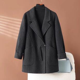 香港时尚 2025呢大衣双面呢高端小个子宽松羊毛秋冬宽松洋气外套女
