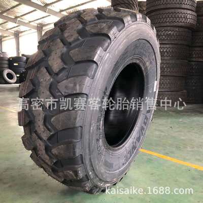 前进沙漠越野车405/70R20全钢越野乌尼莫克镇真空工程轮胎