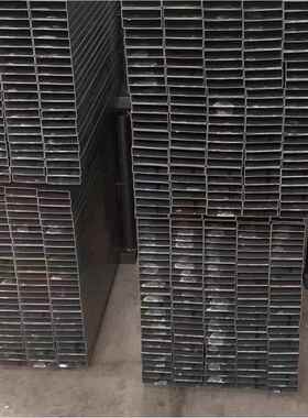 2 8313*281.5镀锌方*管黑料退方管