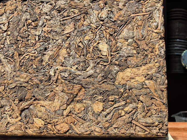 2001年中茶7581普洱熟茶磚250克昆明茶廠出品 普洱茶 BUASHOP普洱老茶