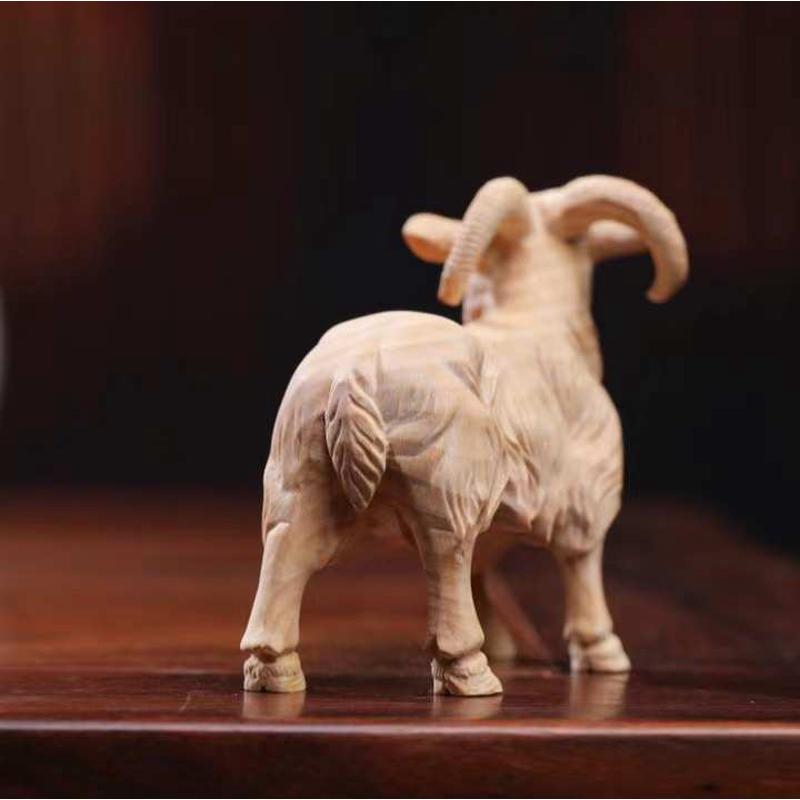 生肖羊领头羊动物摆件小叶黄杨木雕实木工艺品客厅可爱摆设家居