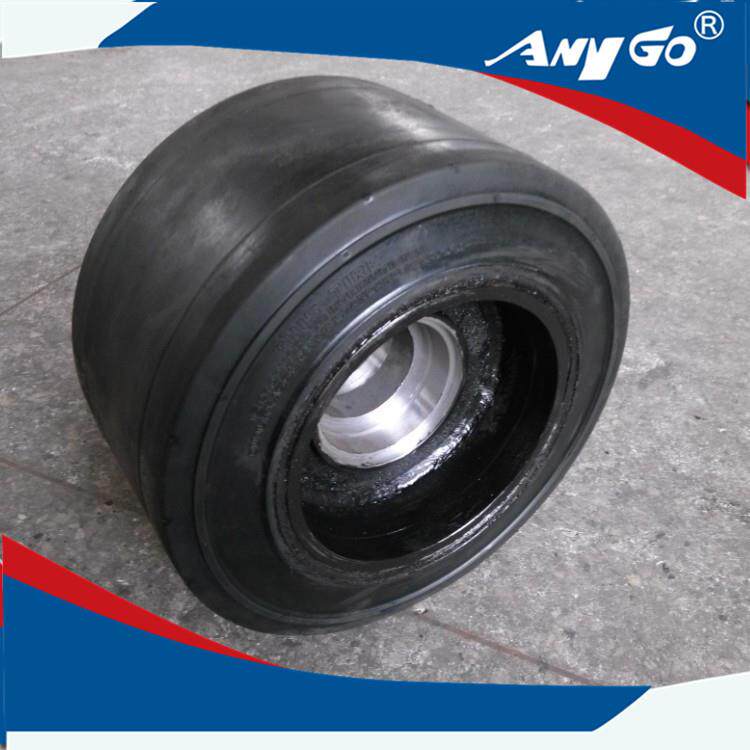 厂家销售AnyGo牌平板拖车实心轮胎131/2x71/2x8及配套辐板量大面
