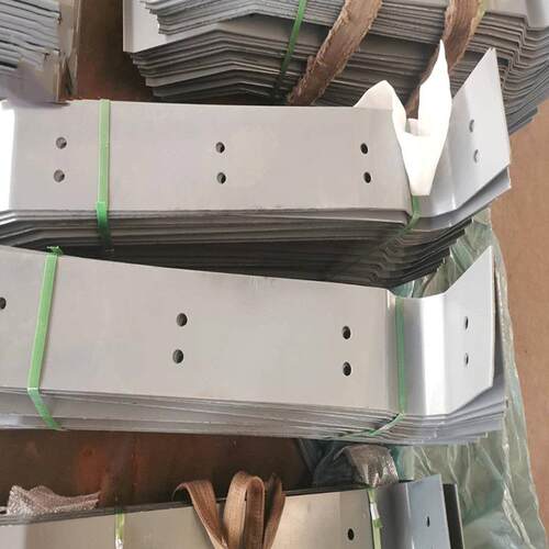 厂家桥梁工程伸缩缝遮板外墙公路防撞不锈钢盖板护栏板