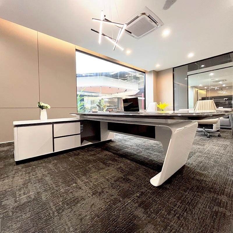 总管经理现代新款家具简约桌办公桌老板烤老板办公室桌总裁组合漆