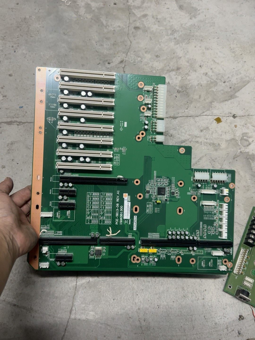 研华 PCE-5B13-08 REV.A1 研华工业设备工控