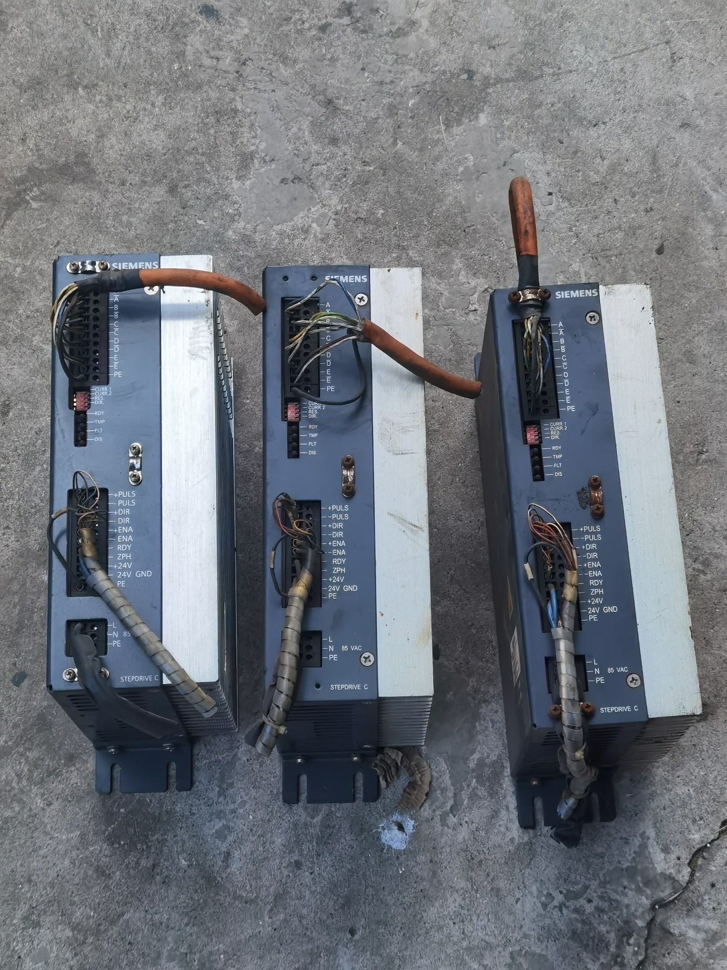 西门子5相步进电机驱动器6fc5548-0aa00-0aa0议价