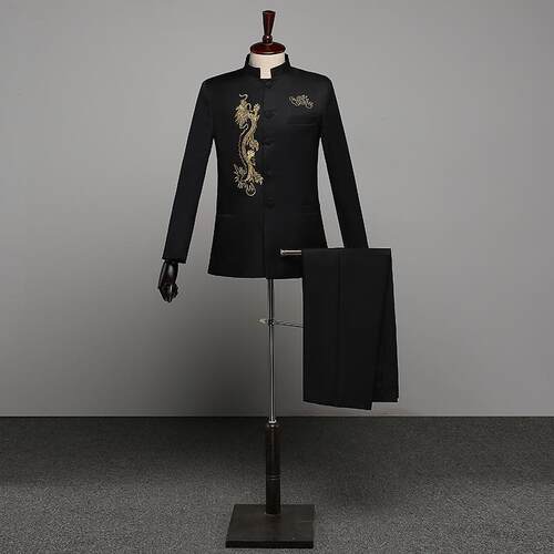 高档单新款绣花中山装演出红服男老年位歌合唱服学校运动会表演服