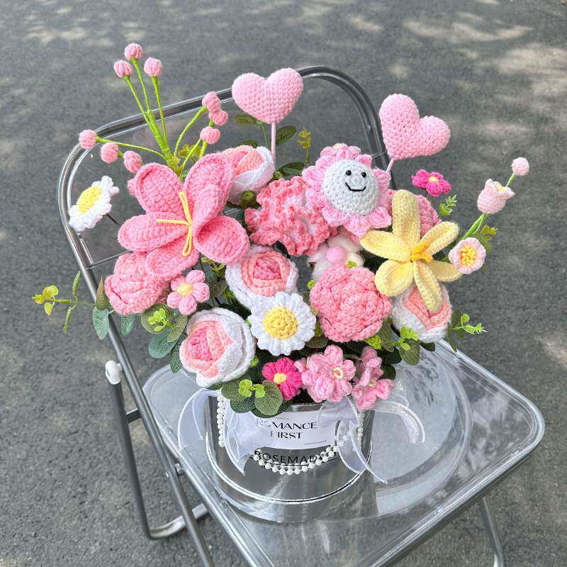 手工钩织毛线 线花彷真玫瑰抱抱桶花束客厅卧室摆件送女朋友生日