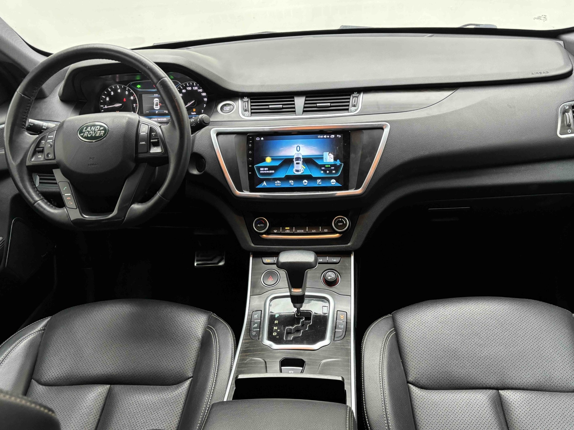2018 Landwind X7 touchscreen infotainment