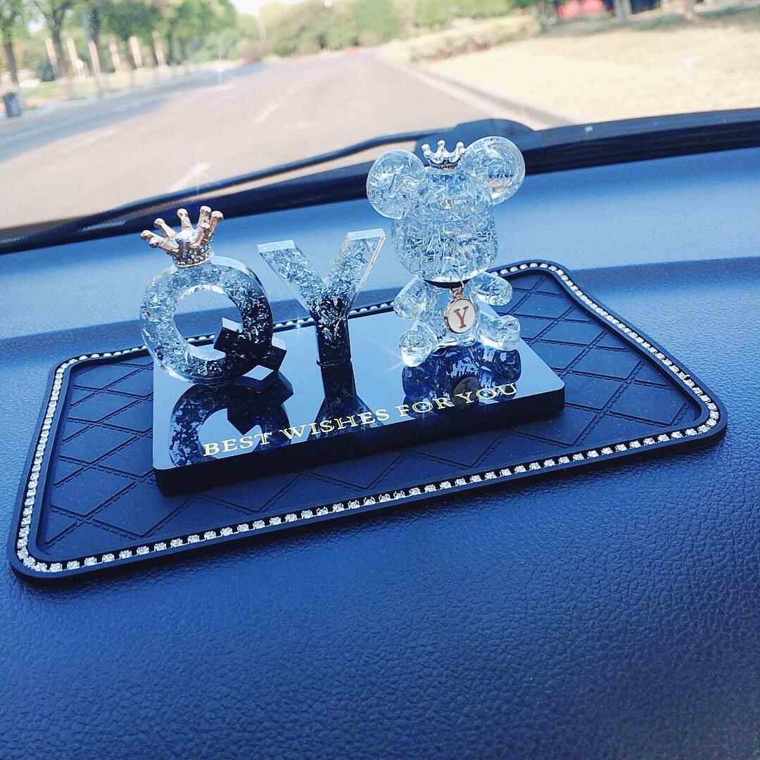 高档创车载摆件025饰新款定制字母意网红中控台仪表2盘汽车摆件装