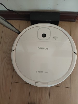 来说下科沃斯DJ35扫地机器人质量好还是DG800扫地机器人更好用些？功能上都有什么不同？