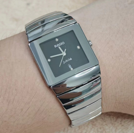 公价19800】98新雷达R13335722银色陶瓷日历石英男表正品方形