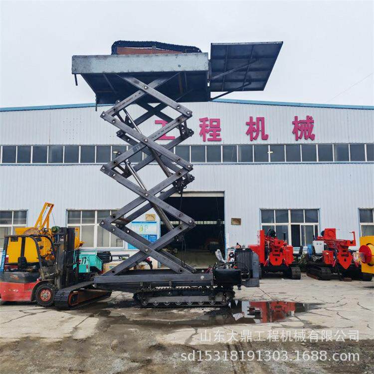 泥土路自行式履带式升降机遥控式履带升降车光伏板安装