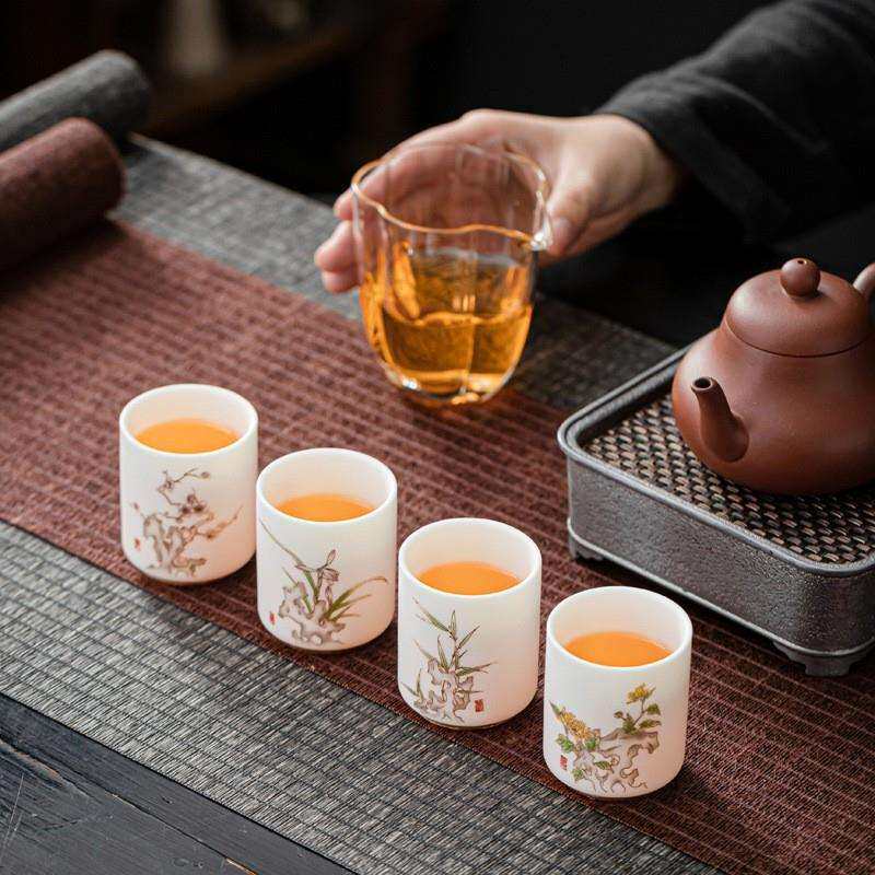 高档四君子羊脂玉白瓷功夫小茶杯高端陶瓷品茗主人杯单杯LOGO