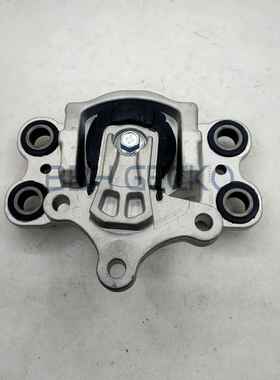 适用于沃尔沃CX60S60S802.0机脚胶31262709现货供应