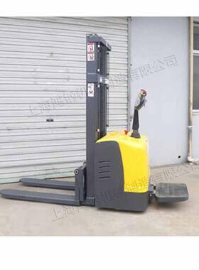 All-electric Pallet stacking cart全自动站驾式托盘堆车辆