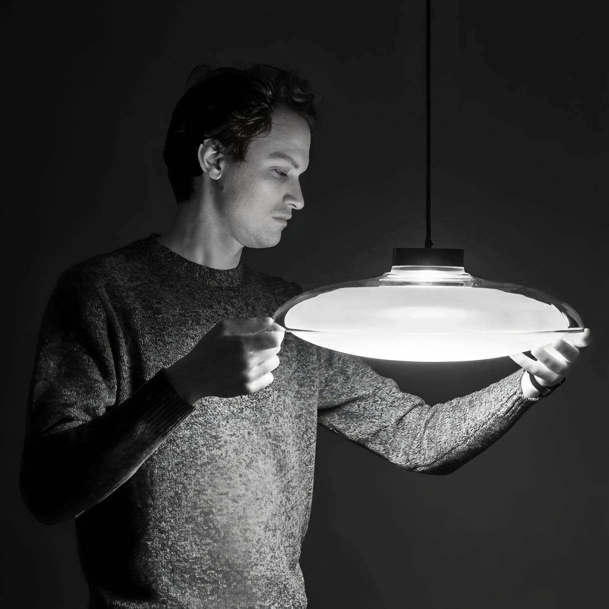 北欧创意极简三头餐厅吊灯设计师艺术单头玻璃吧台简约床头小吊灯