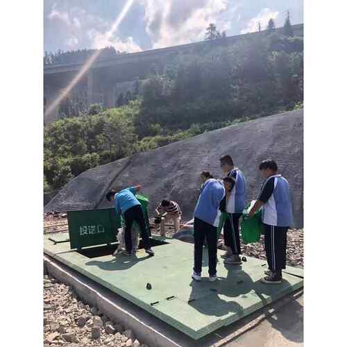 垃圾中转站厂家自动升降式垃圾压缩站地埋式垃圾站 - 封面