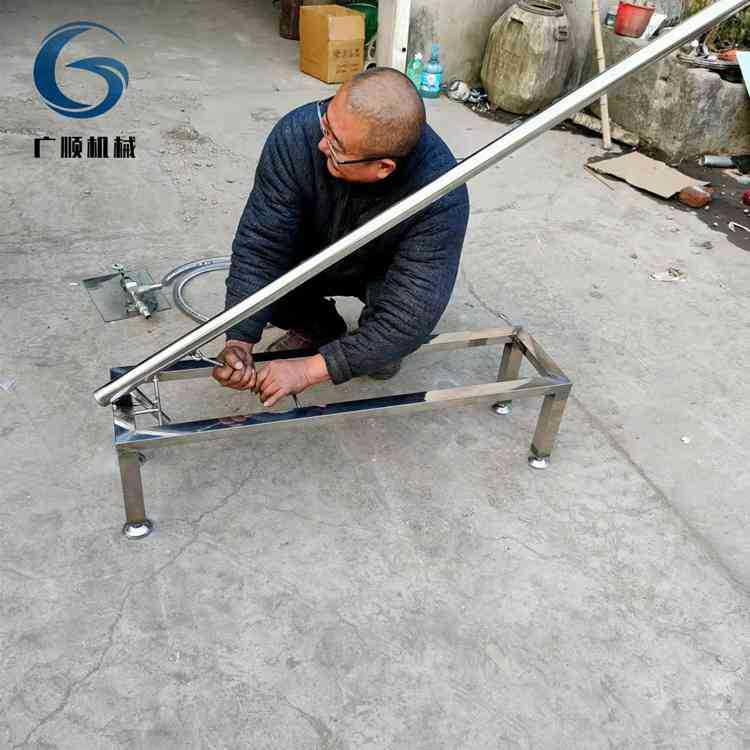 猪大肠翻肠机 大肠翻洗机 去除粪便操作简单快捷