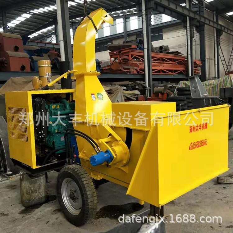 破碎机木屑柴油可碎园林树枝园林全自动大型枝切片移动木材粉碎机