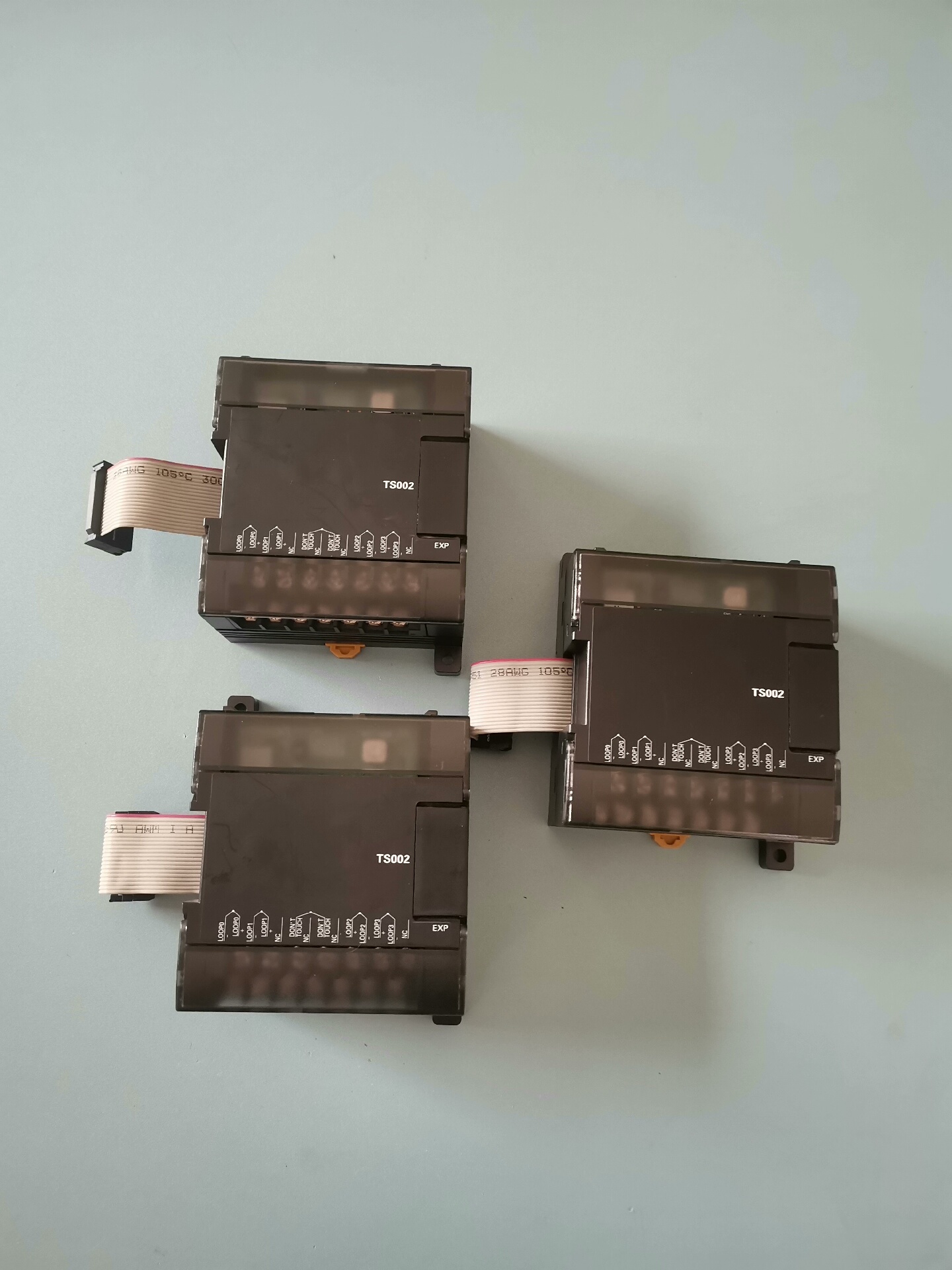 欧姆龙PLC 原装拆机,