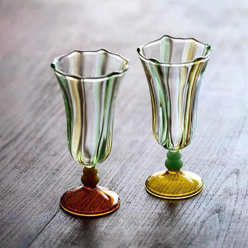 厂家批发高硼硅玻璃茶杯家用功夫茶具多彩高脚杯小清新果汁饮料杯