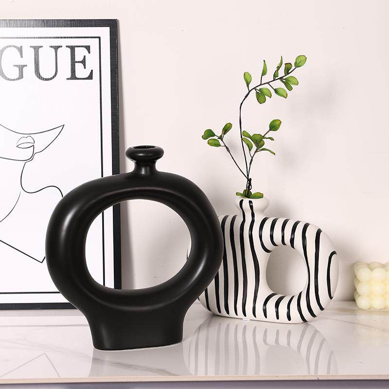 现代简约个性绳结摆件家居装饰摆饰条纹不规则陶瓷花瓶桌面干花瓶