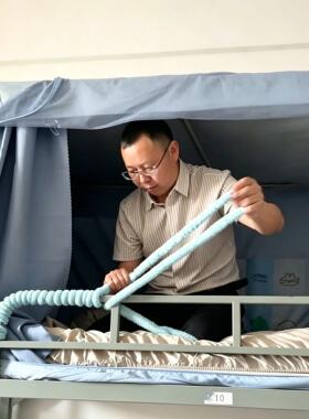 冬季宿舍楼梯脚踏垫毛绒包边防撞毛线包边防冻脚打滑床包栏杆脚踏
