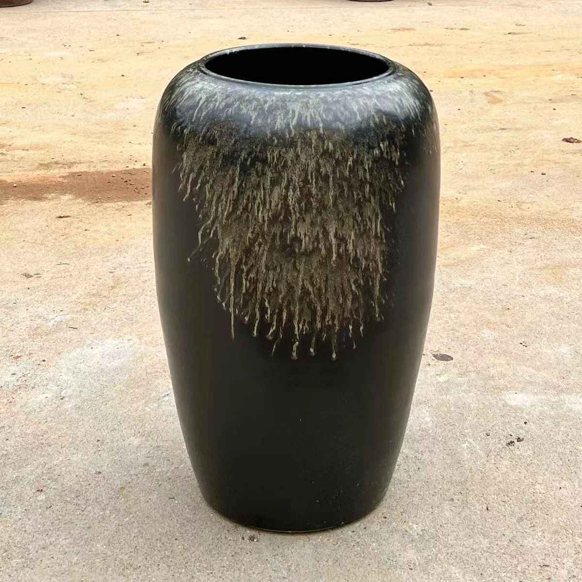 现代简约黑色酒店大堂落地陶瓷花瓶摆件干支陶罐插花器别墅样板房